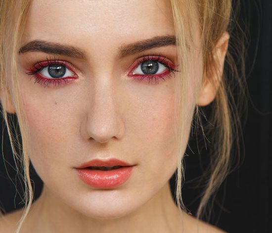 Makyaj Trendi Alarmı: Strawberry Makeup Nasıl Yapılır?