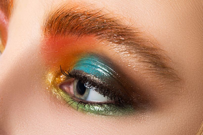 Glossy Göz Makyajı Trendi Nedir?