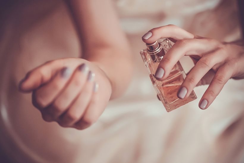 parfüm nasıl püskürtülür